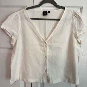 GAP Cap Sleeve V Neck Linen Shirt. Cream, Size L